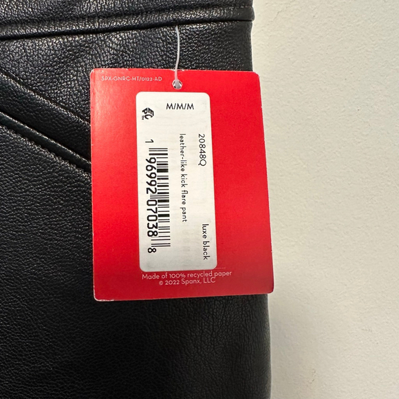 Spanx Pants Womens M Black Faux Leather Flare Leg Pull On Lined Stretch Shaping - Picture 3 of 16